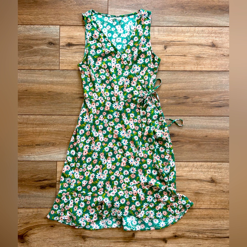 Lush floral sleeveless wrap dress